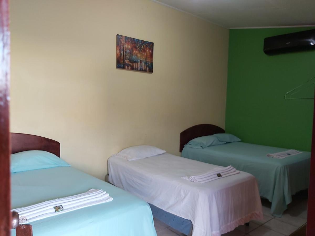 Mados Hotel Tamarindo Choluteca エクステリア 写真